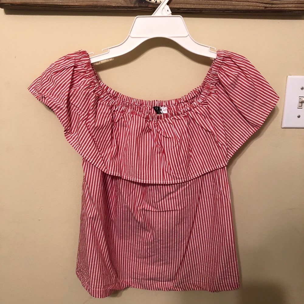 Red stripped off the shoulder top